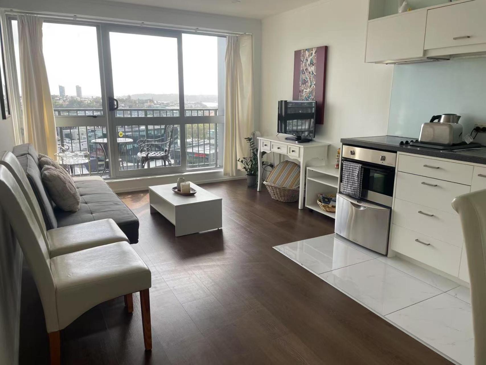 Apartment Arthur House 2 Bedrooms Balcony Good View Wifi Easy Parking