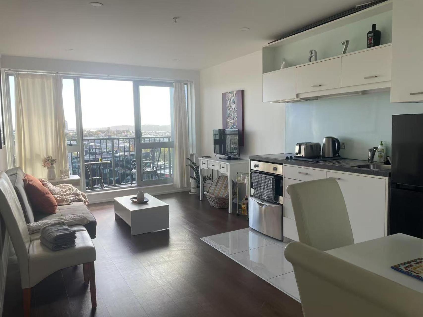 Arthur House 2 Bedrooms Balcony Good View Wifi Easy Parking Apartment *
